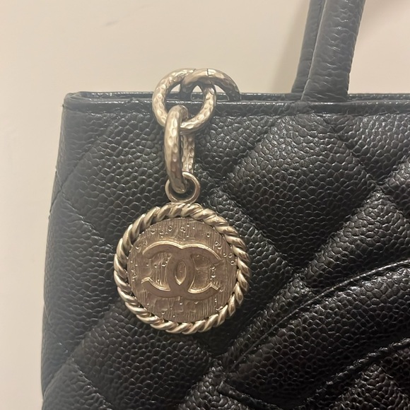 CHANEL Black Medallion Tote - Picture 2 of 8